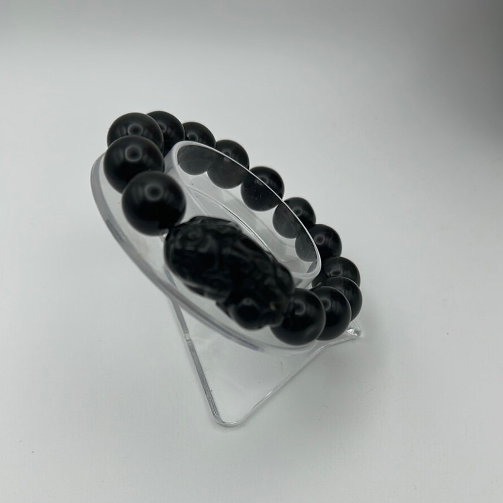 Silver Sheen Black Obsidian Beaded Bracelet with Pixiu Bead - Picture 8 of 15